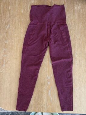 Beyond Yoga High-Waist Leggings in Wine